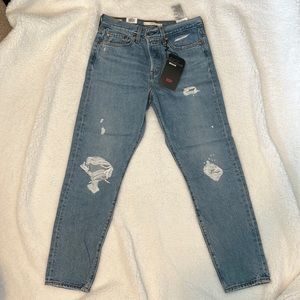 Levi’s wedgie jeans